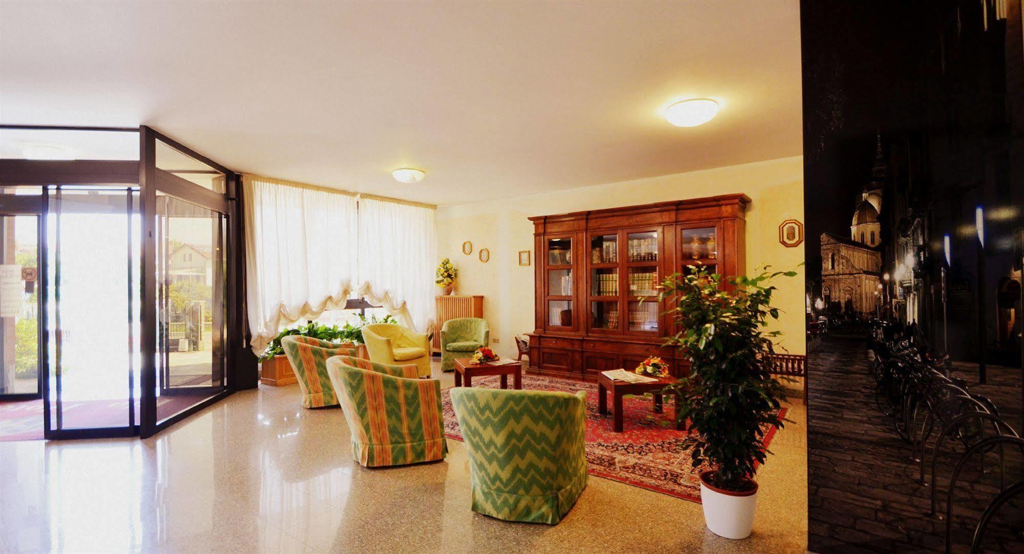 Rio Hotel Rivalta di Torino Luaran gambar