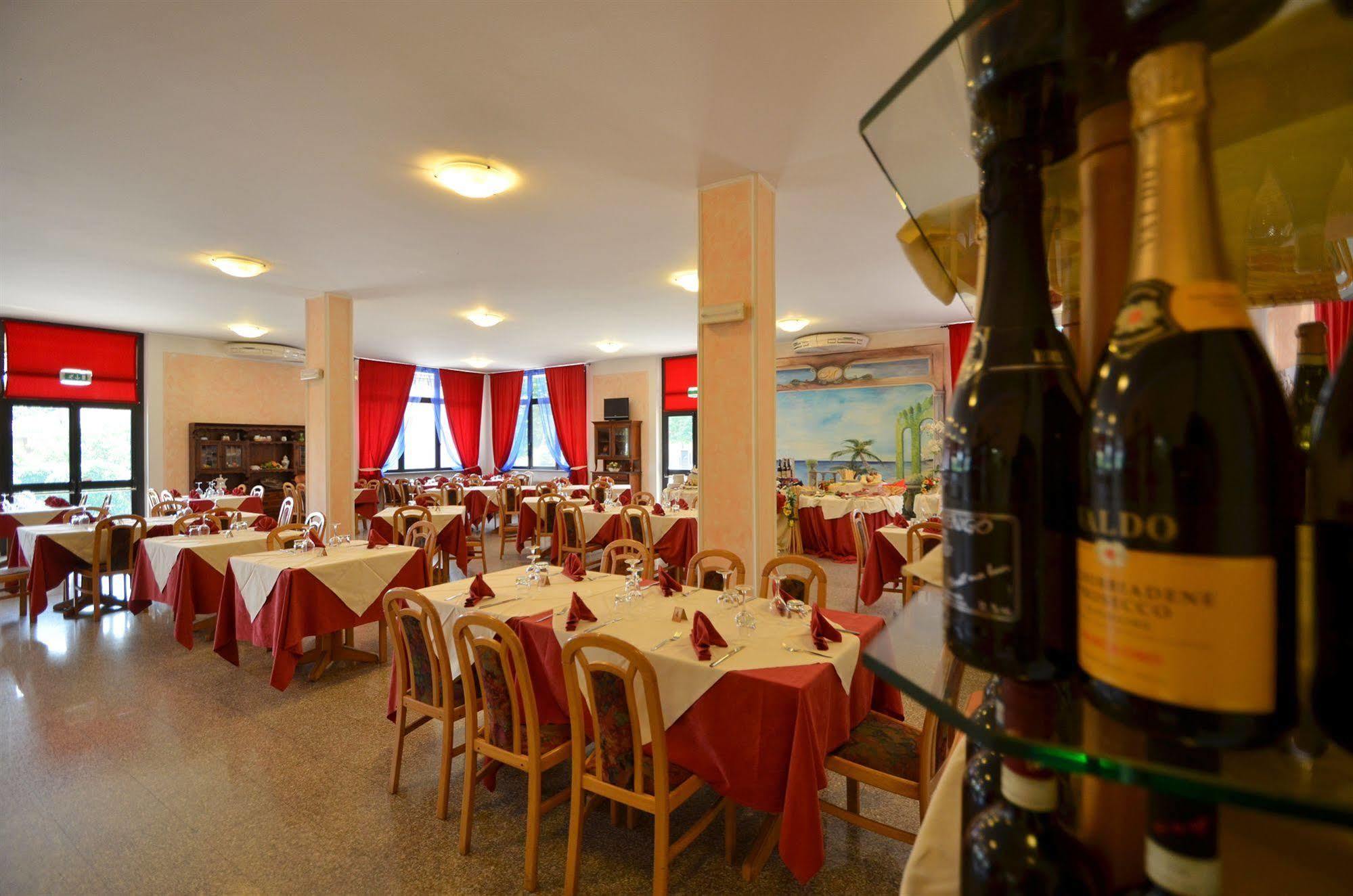 Rio Hotel Rivalta di Torino Luaran gambar