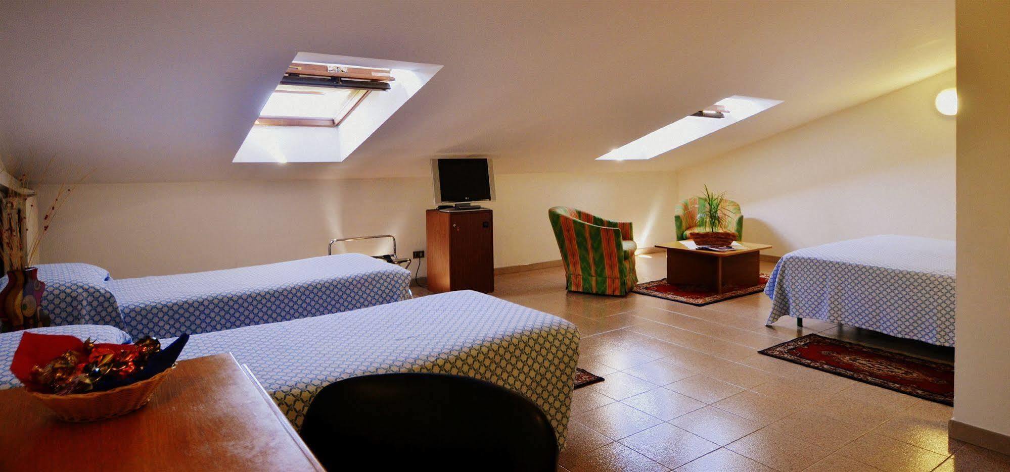 Rio Hotel Rivalta di Torino Luaran gambar